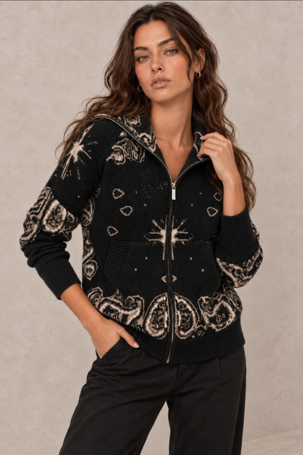 Gilet zippé motif bandana noir - Le Coin Sauvage