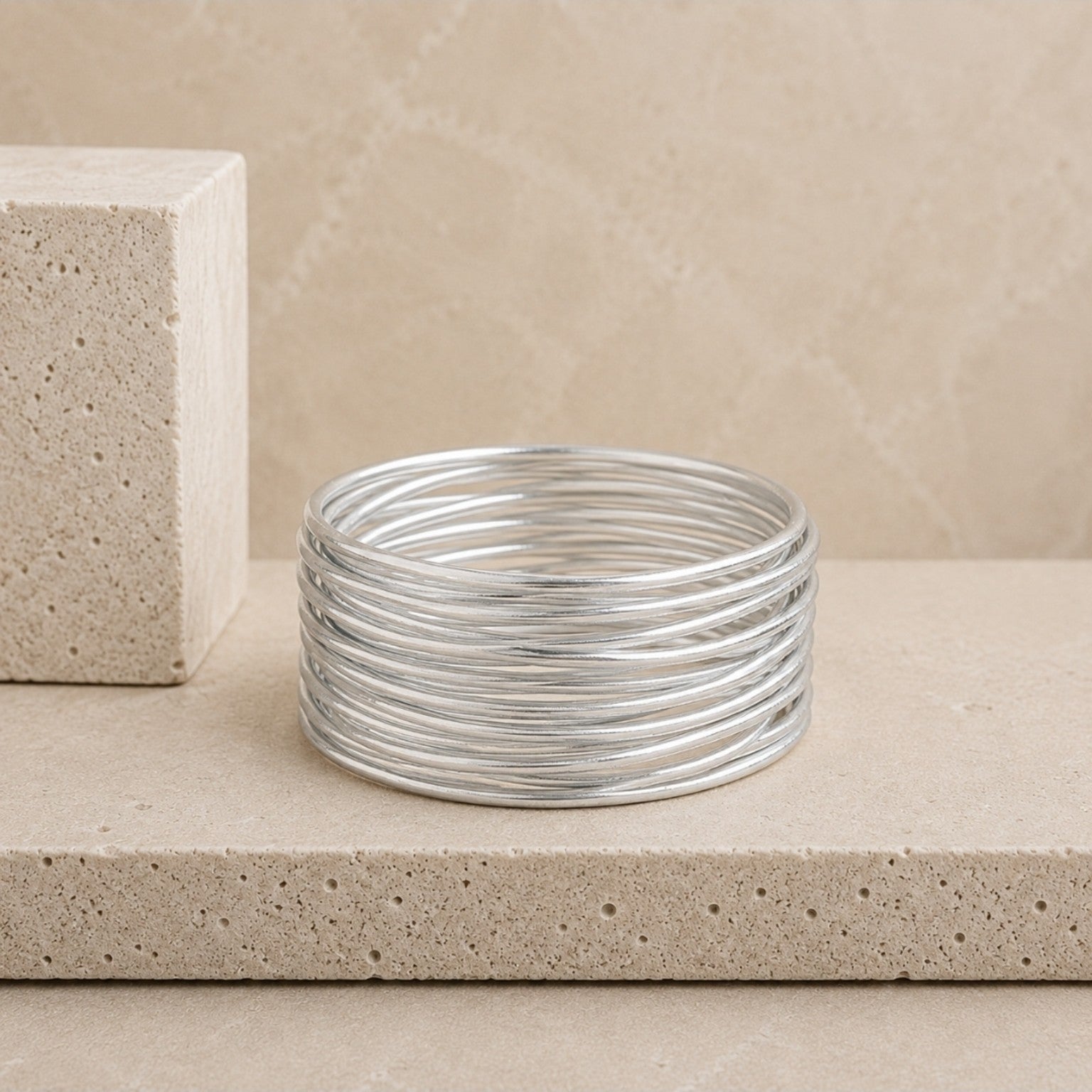 Accumulation de joncs bouddhistes fins 3 mm Silver