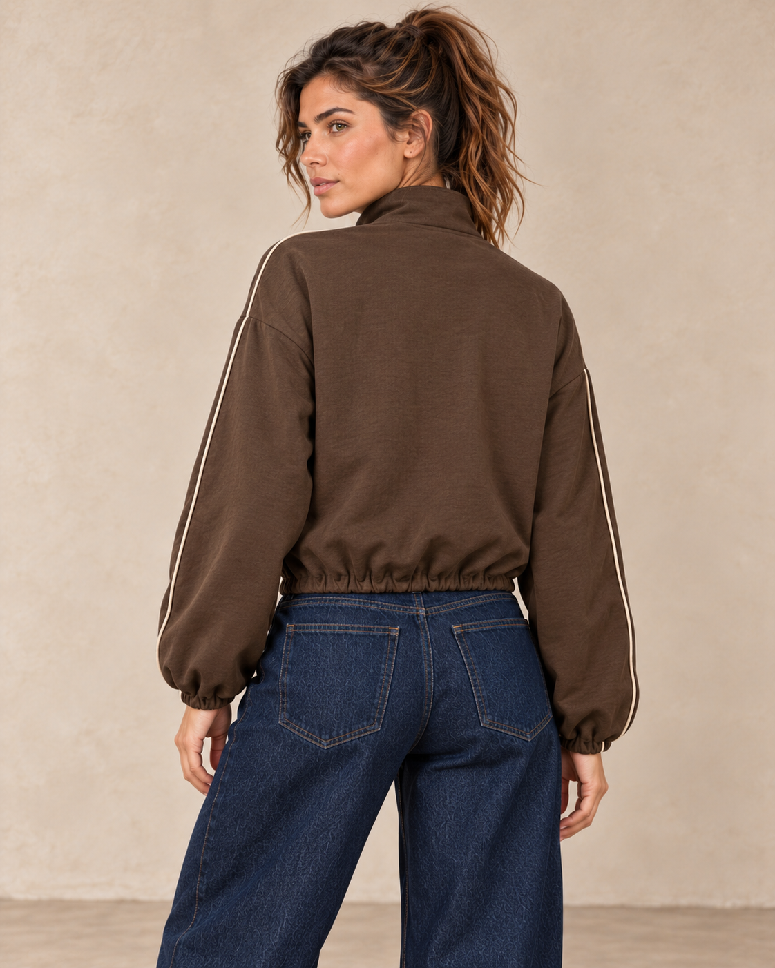 Veste chocolat — vue de dos et bas élastiqué