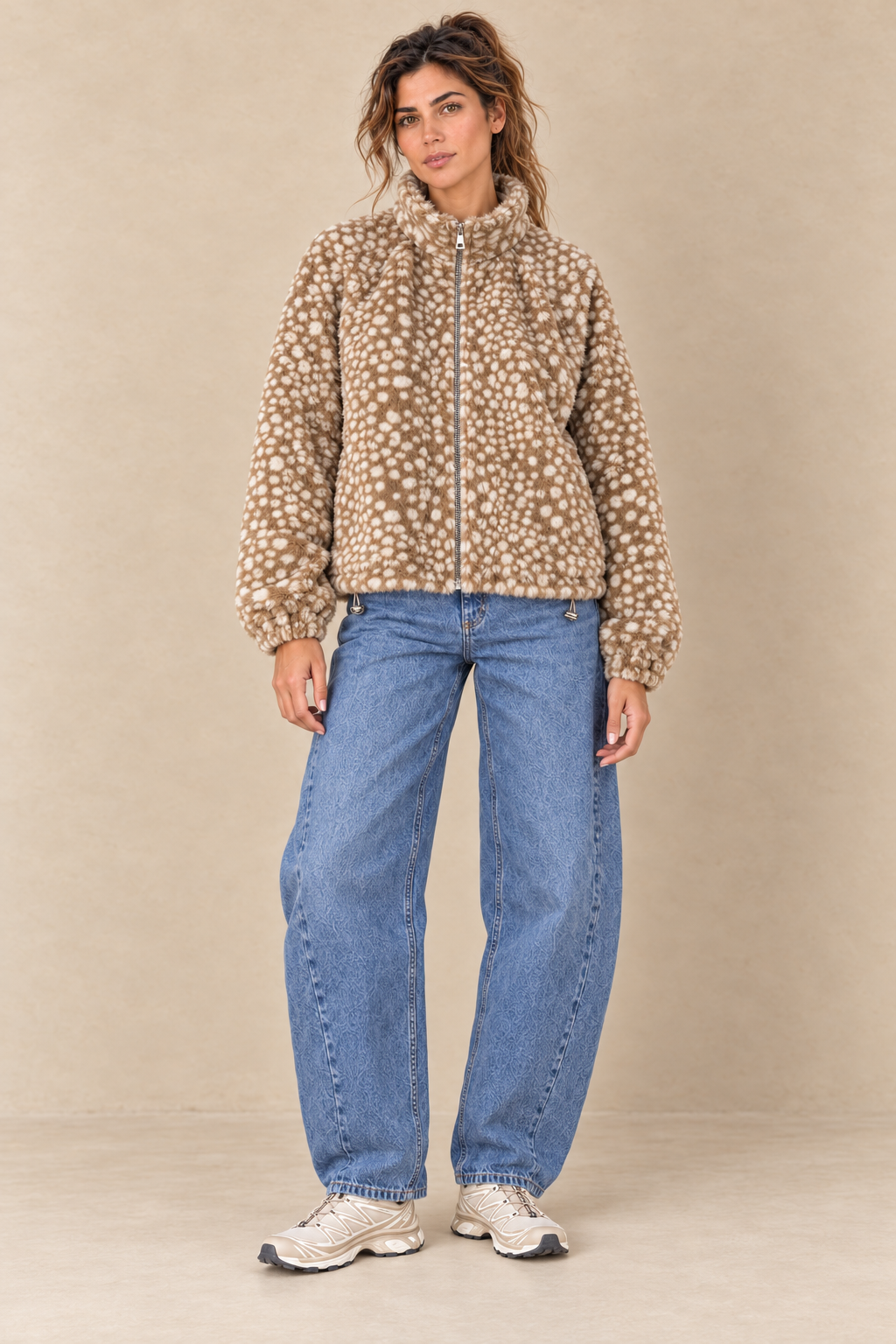 Veste polaire Bambi taupe et écru — fermee
